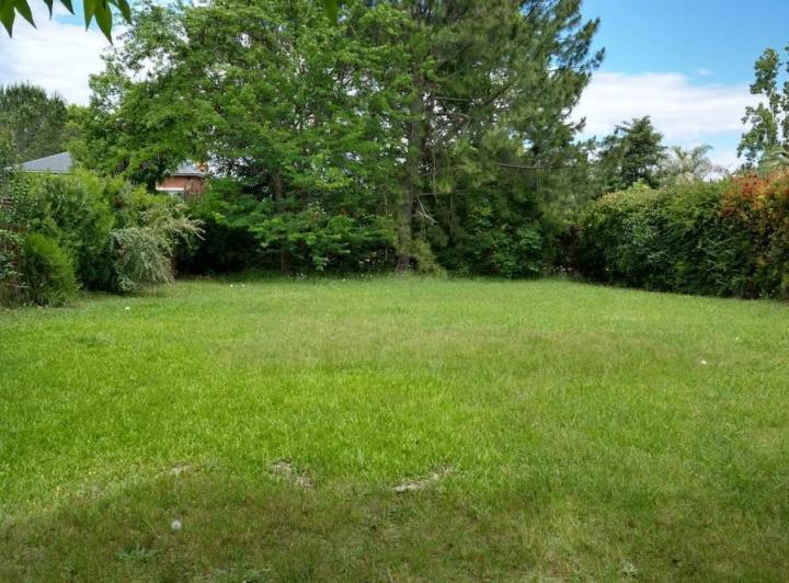 Terreno · 700m²
