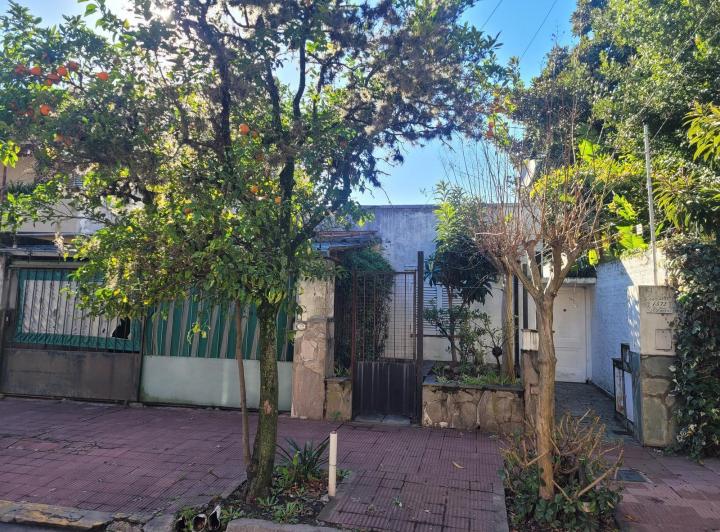 Terreno · 451m²