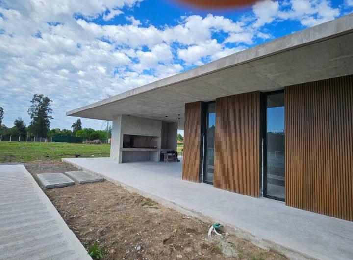 Terreno · 600m²