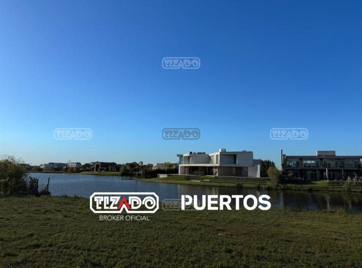 Terreno · 972m²
