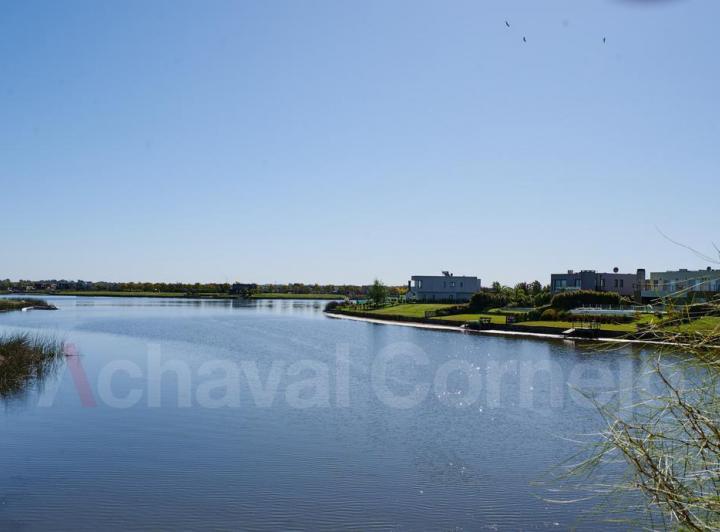 Terreno · 1347m²