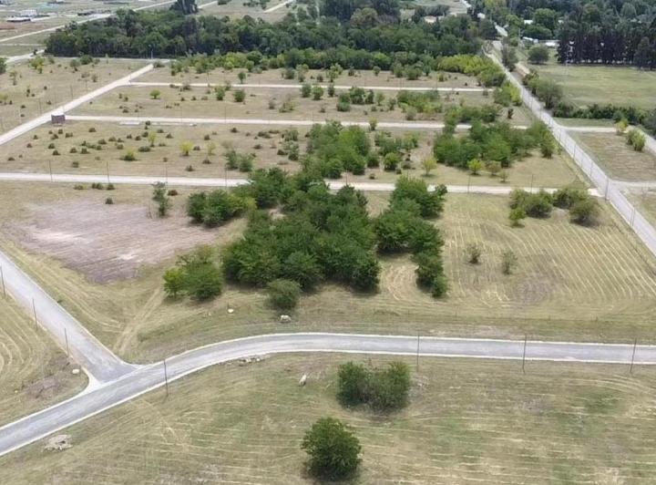 Terreno · 872m²