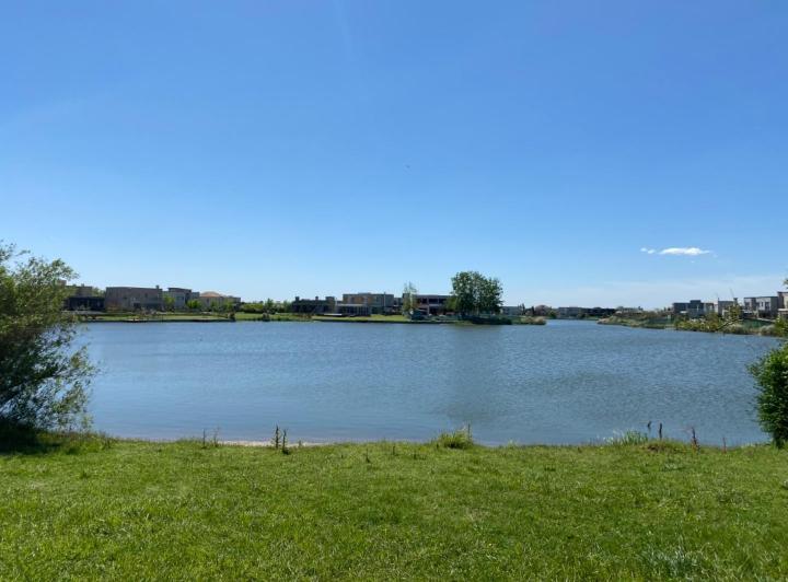 Terreno · 825m²
