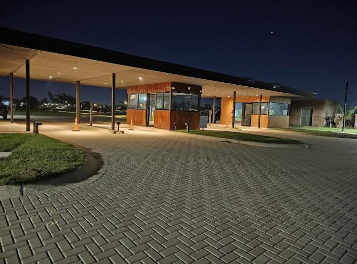 Terreno · 617m²