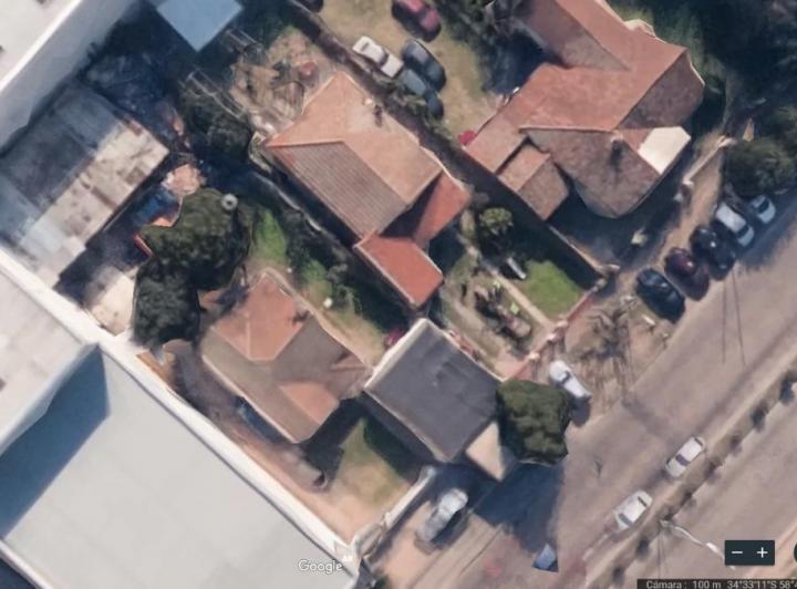Terreno · 150m² · 10 Cocheras