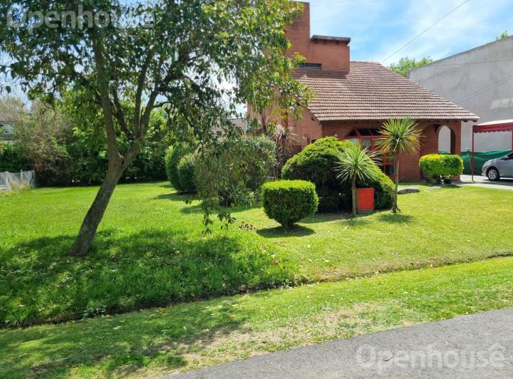 Terreno · 300m²