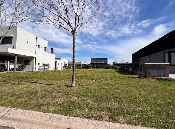 Terreno · 510m²