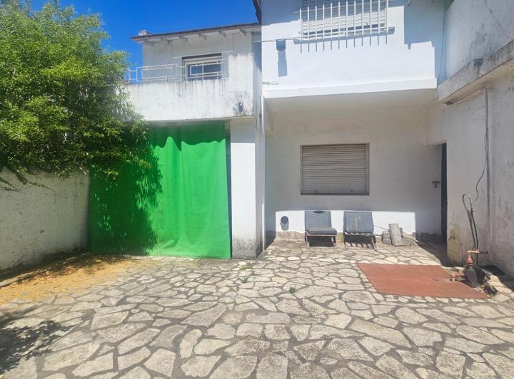 Terreno · 217m²