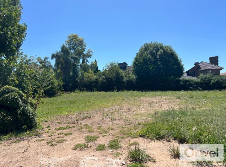 Terreno · 575m²