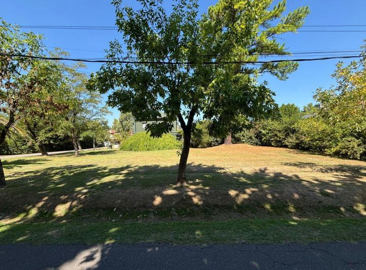 Terreno · 600m²