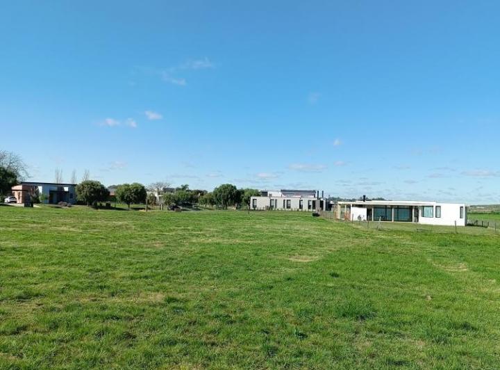 Terreno · 944m²