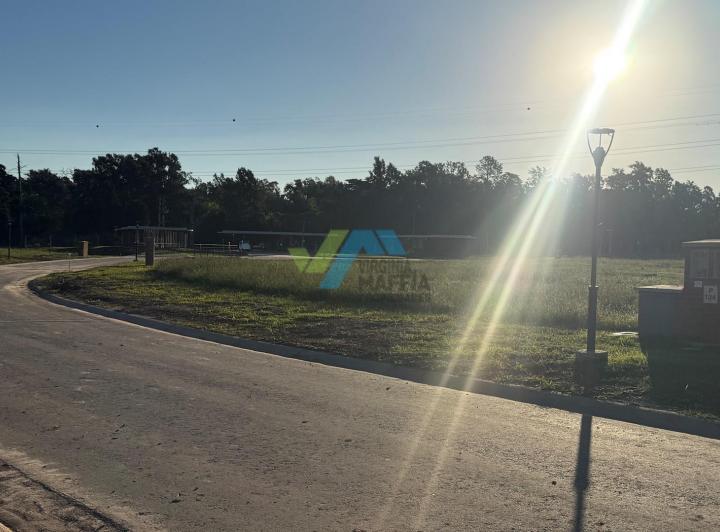 Terreno · 615m²