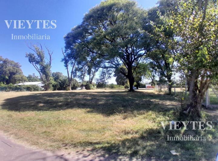 Terreno · 600m²
