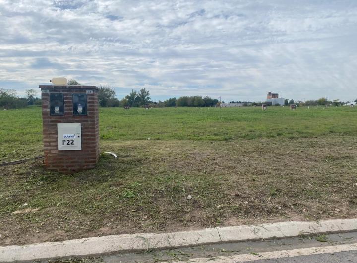 Terreno · 378m²