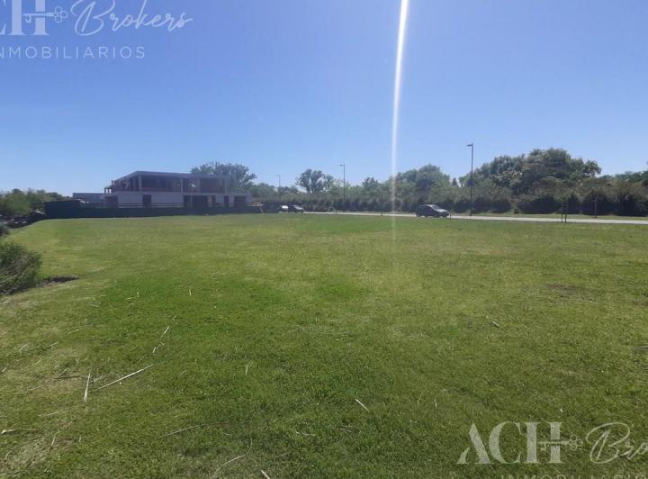Terreno · 2000m²