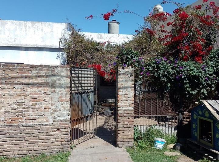 Terreno · 215m²