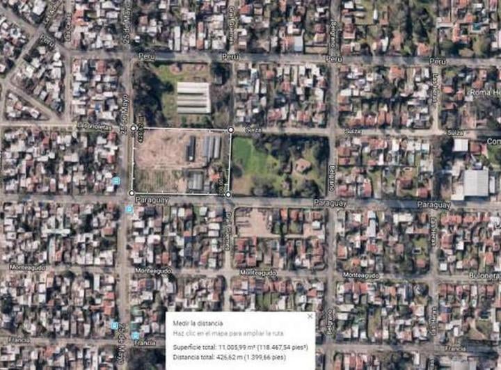 Terreno · 11000m²