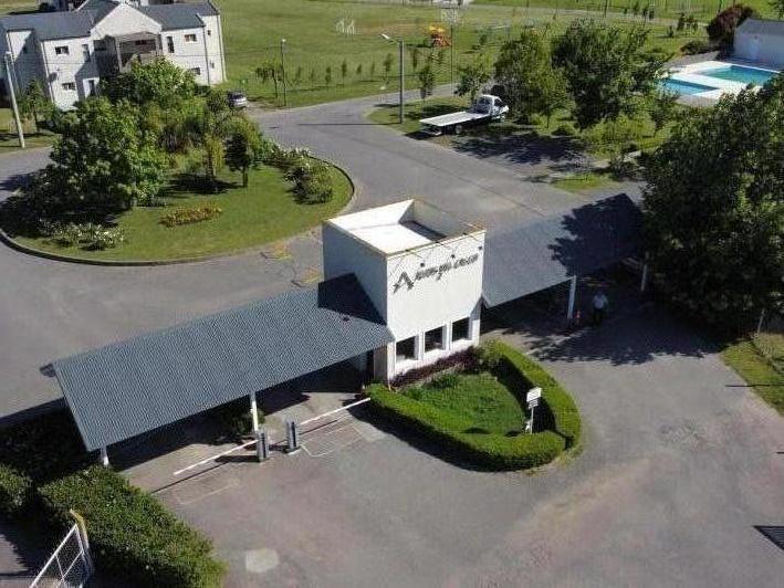 Terreno · 600m²