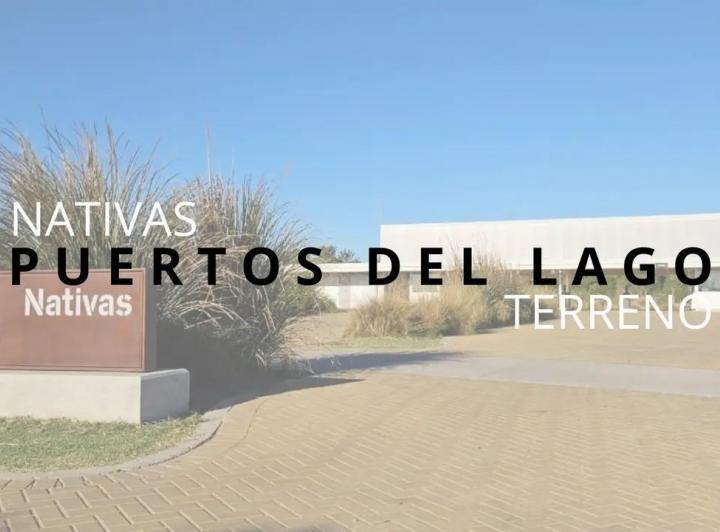 Terreno · 704m²
