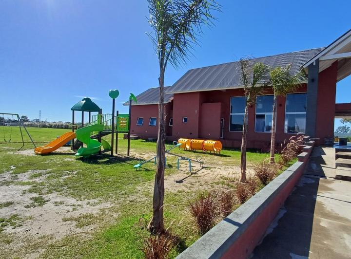 Terreno · 694m²