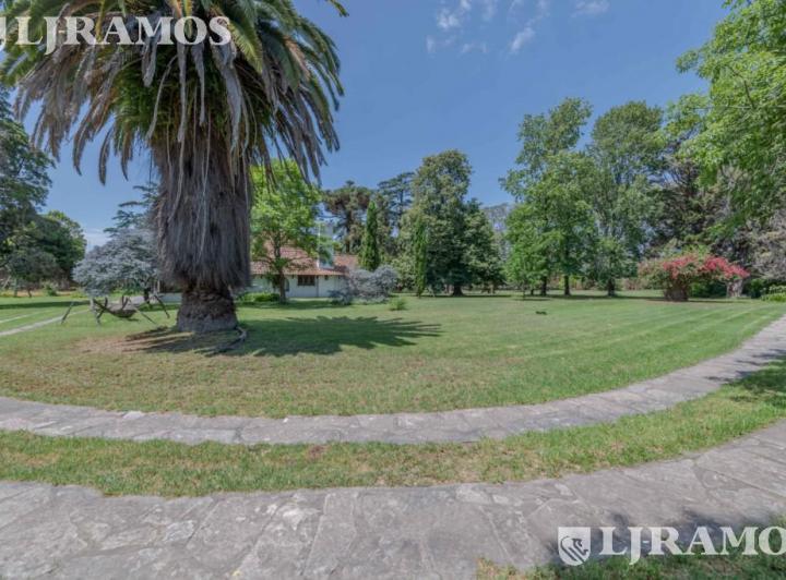 Terreno · 486m²