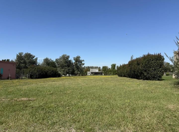 Terreno · 1100m²