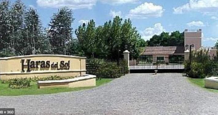 Terreno · 1600m²