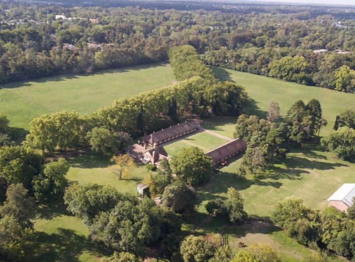 Terreno · 855m²