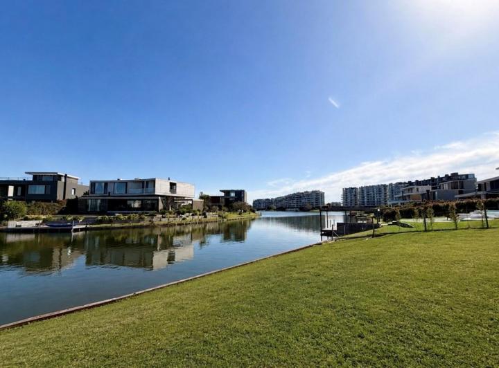 Terreno · 900m²
