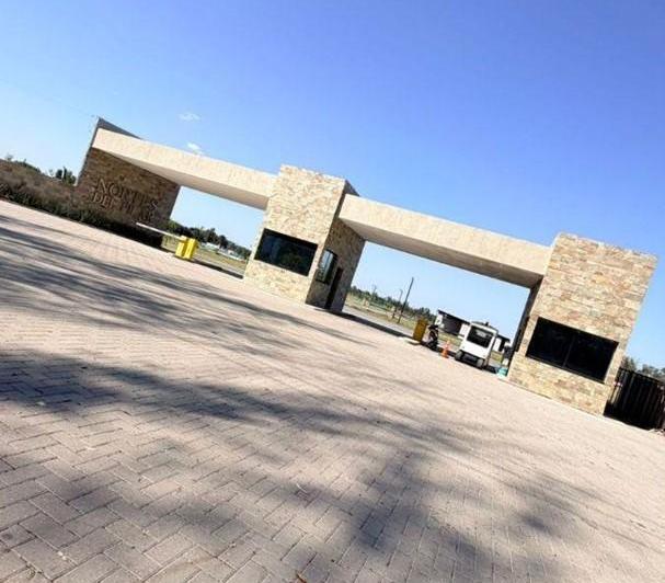 Terreno · 600m²