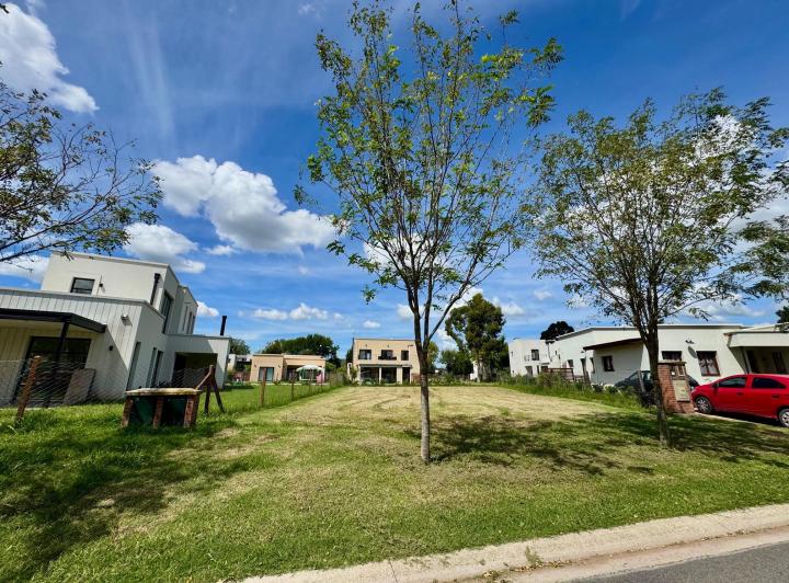 Terreno · 477m²
