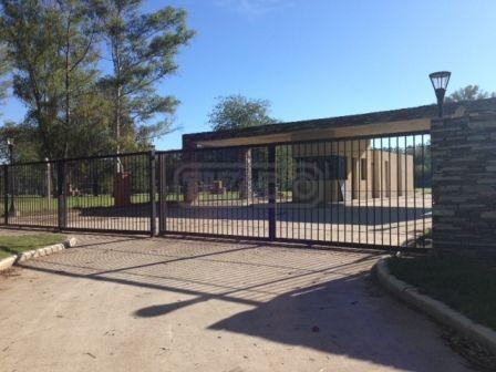Terreno · 700m²