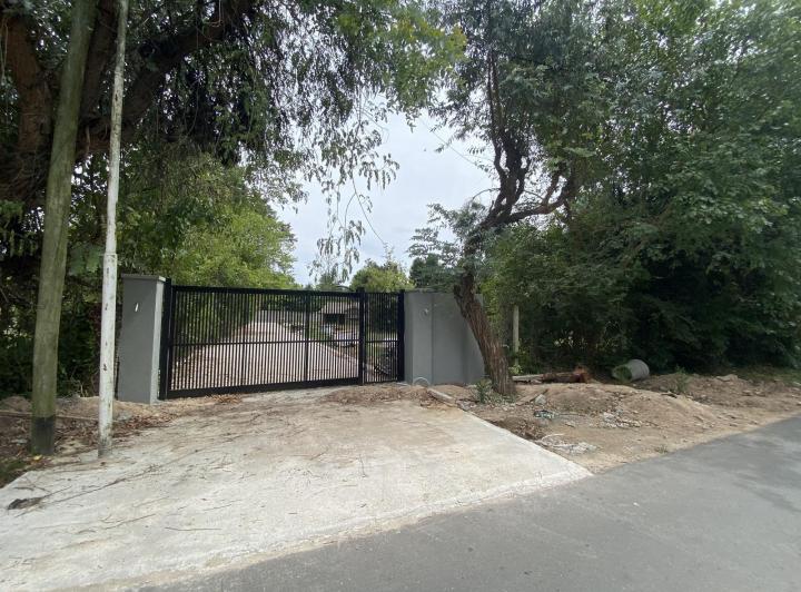 Terreno · 403m²
