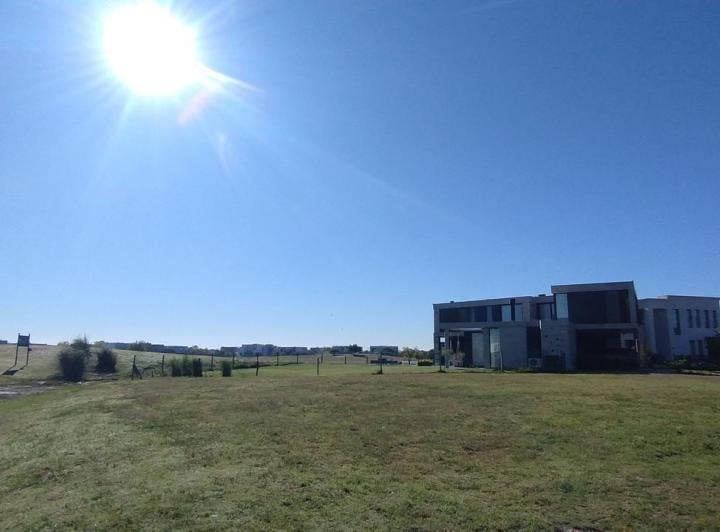Terreno · 1136m²