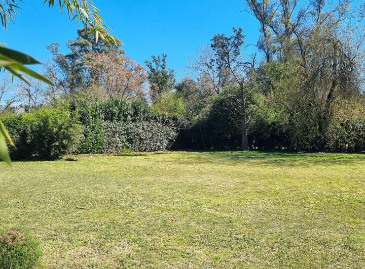 Terreno · 760m²