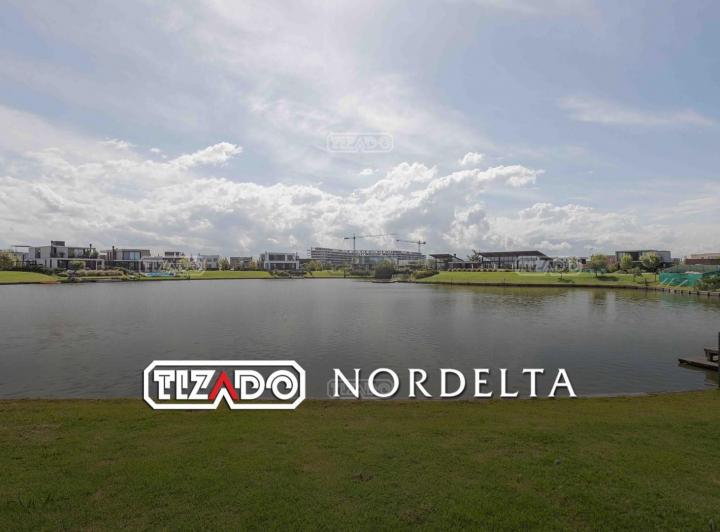 Terreno · 679m²