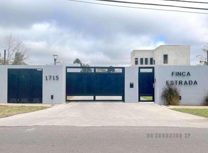 Terreno · 387m² · 1 Ambiente