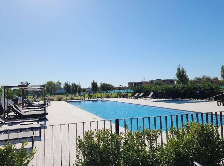 Terreno · 642m²