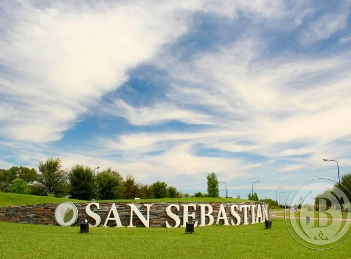 Terreno · 850m²