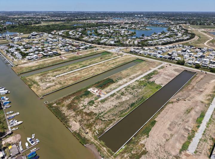 Terreno · 722m²
