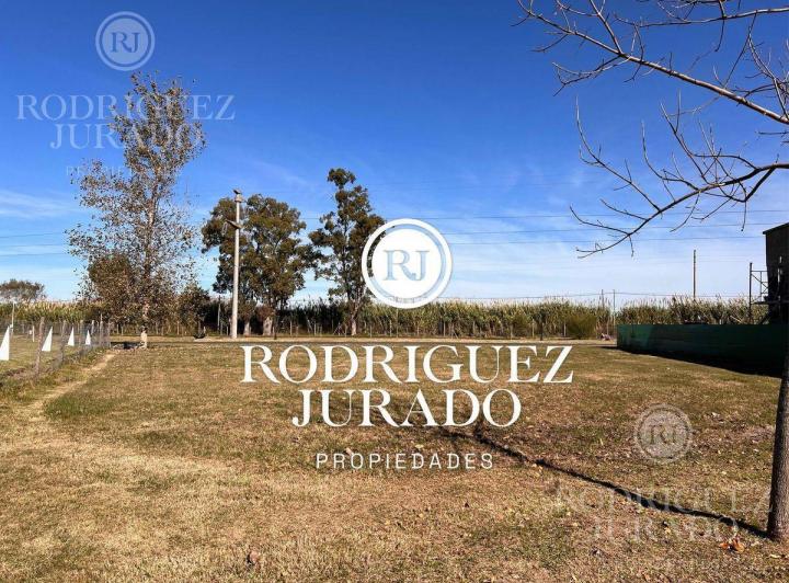 Terreno · 764m²