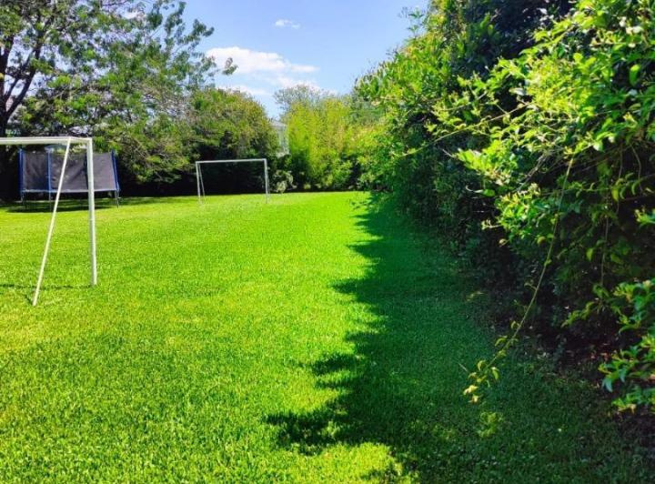 Terreno · 1300m²