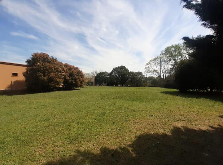 Terreno · 829m²