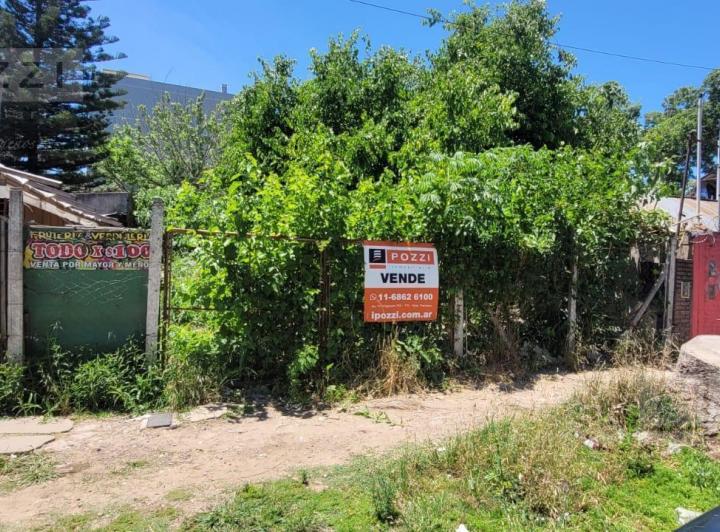 Terreno · 300m²