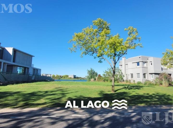 Terreno · 1019m²
