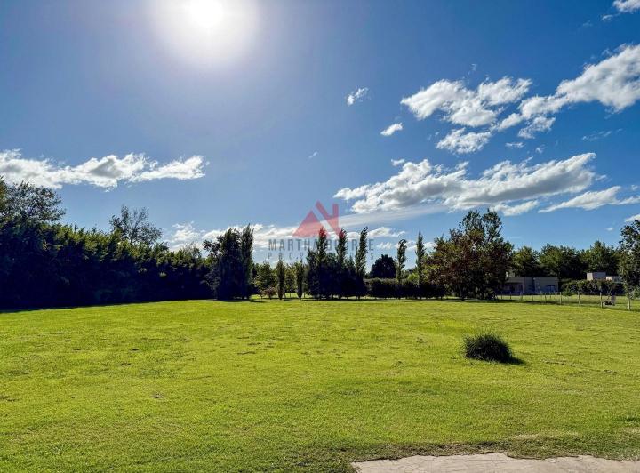 Terreno · 2839m²