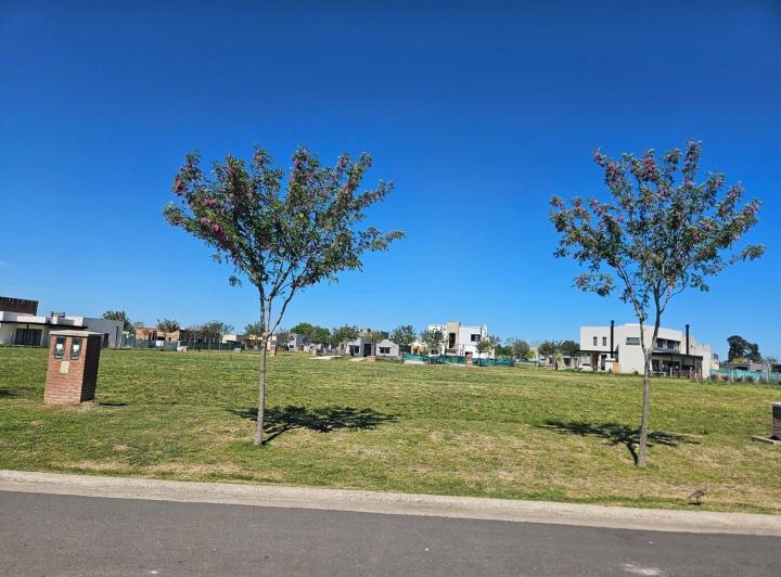 Terreno · 510m²