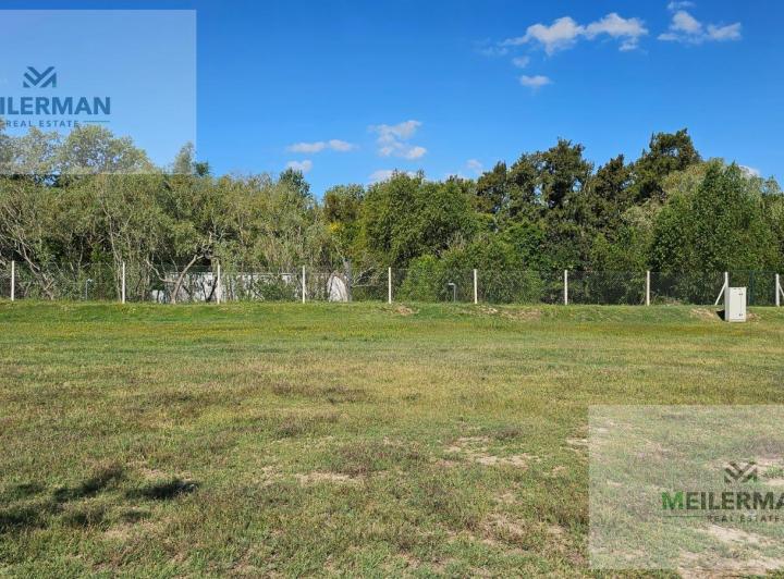 Terreno · 620m²
