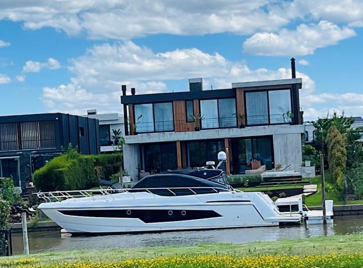 Terreno · 903m²