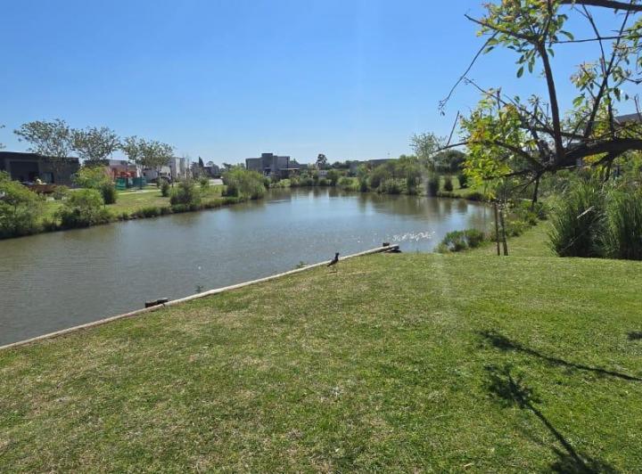 Terreno · 545m²